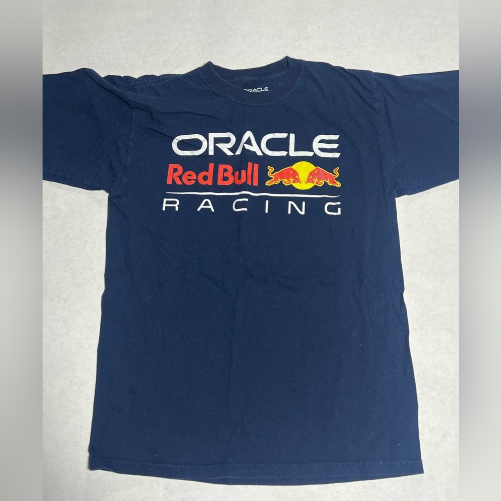 Oracle Racing Red Bull Tshirt size Youth XL